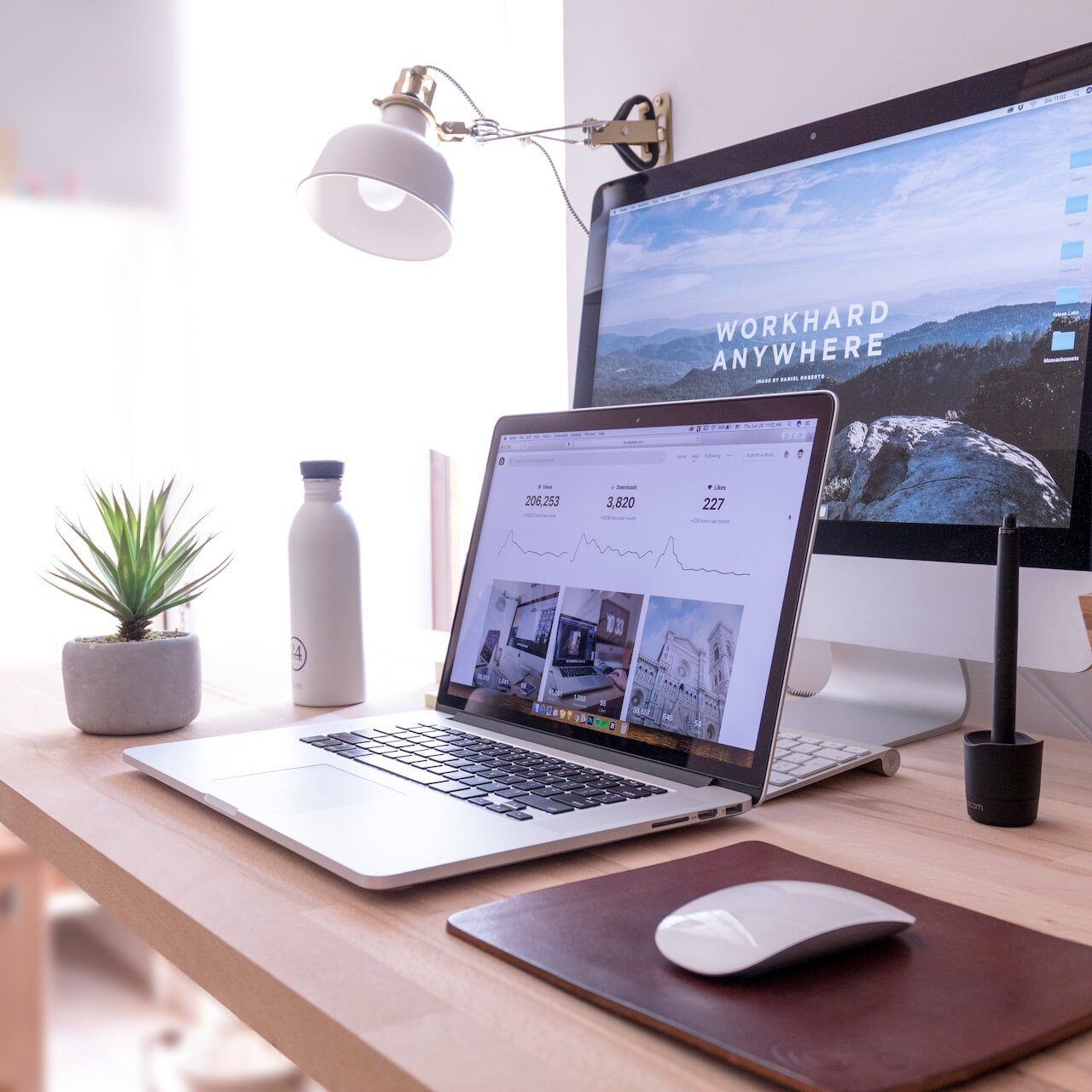 domenico-loia-hGV2TfOh0ns-unsplash